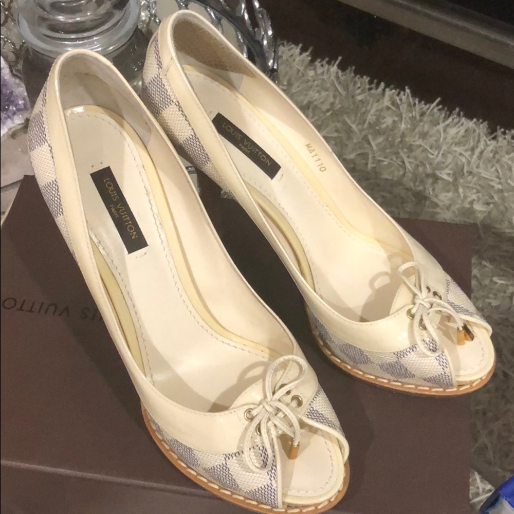 Lv Damier azur stiletto peep-toe